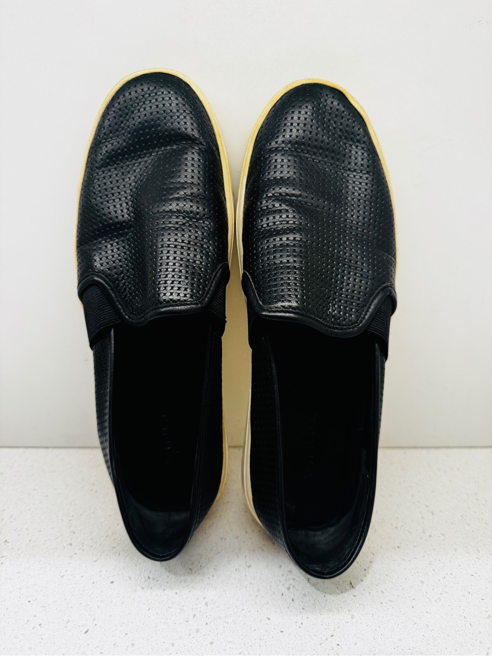 Vince Perforated Leather Blair Sneaker Shoes Leather Black Slip On Loafers 7